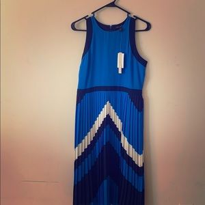 Banana Republic NWT Beautiful Blue Dress